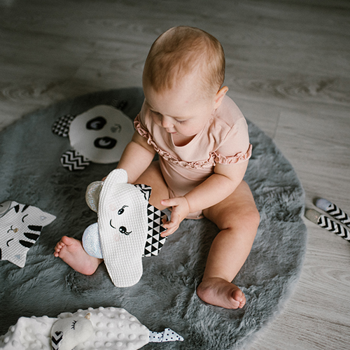 BABYONO Hračka Muchláček Blinky Cloud 0m+