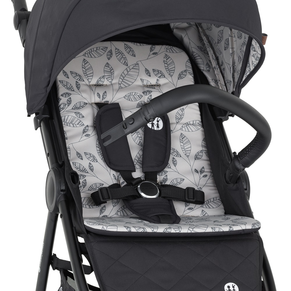 PETITE&MARS Kočárek Sportovní Royal2 Black Perfect Black