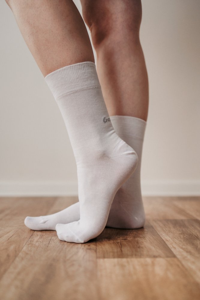 Barefoot Socks - Crew - Essentials - White 35-38 White