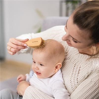 BABYONO Brosse à cheveux à poils naturels medium 0m+ – Image 6