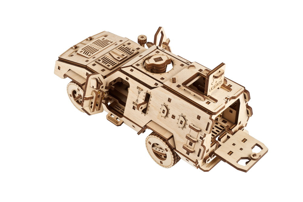 Puzzle 3D en bois mécanique Ugears Dozor-B Combat Vehicle – Image 6