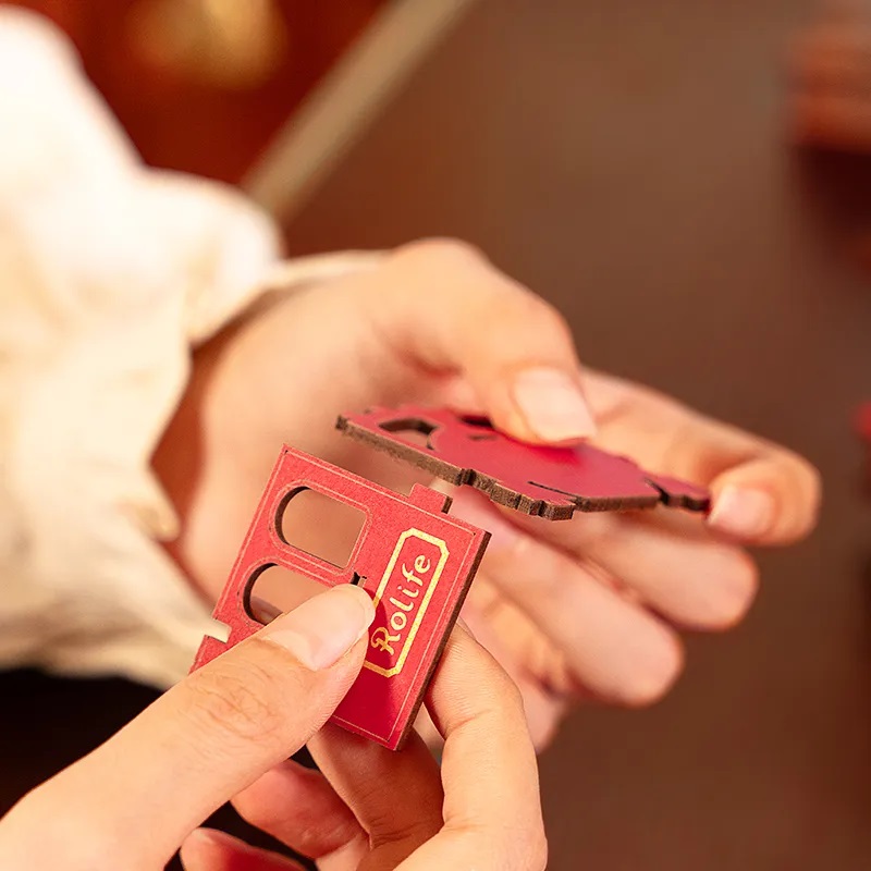 Puzzle 3D RoboTime Serre-livres Train à vapeur historique – Image 3