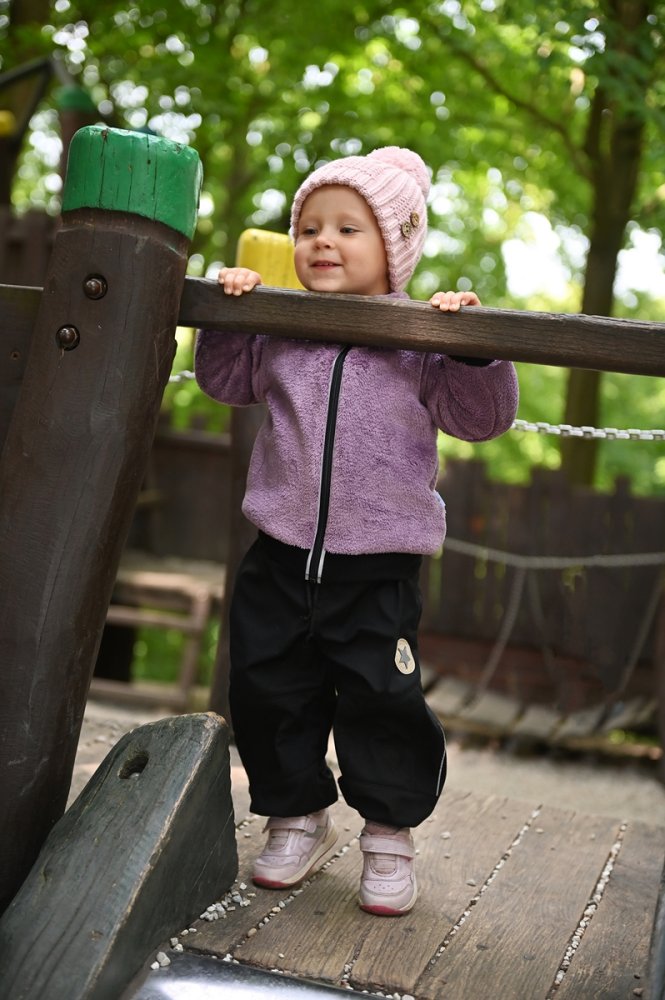 Mütze gestrickt Bommel Knöpfe Outlast ® - hellrosa 3 | 42-44 cm – Bild 3