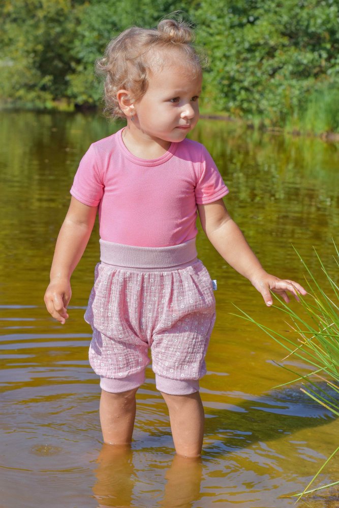 Shorts fins sarouel - fleurs rose antique 74 – Image 4