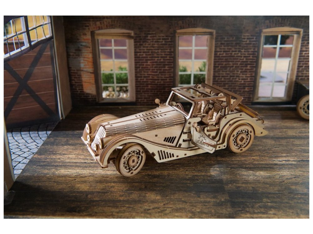 Ugears 3D dřevěné mechanické puzzle Sportovní auto Rapid Mouse (obrázek 4)
