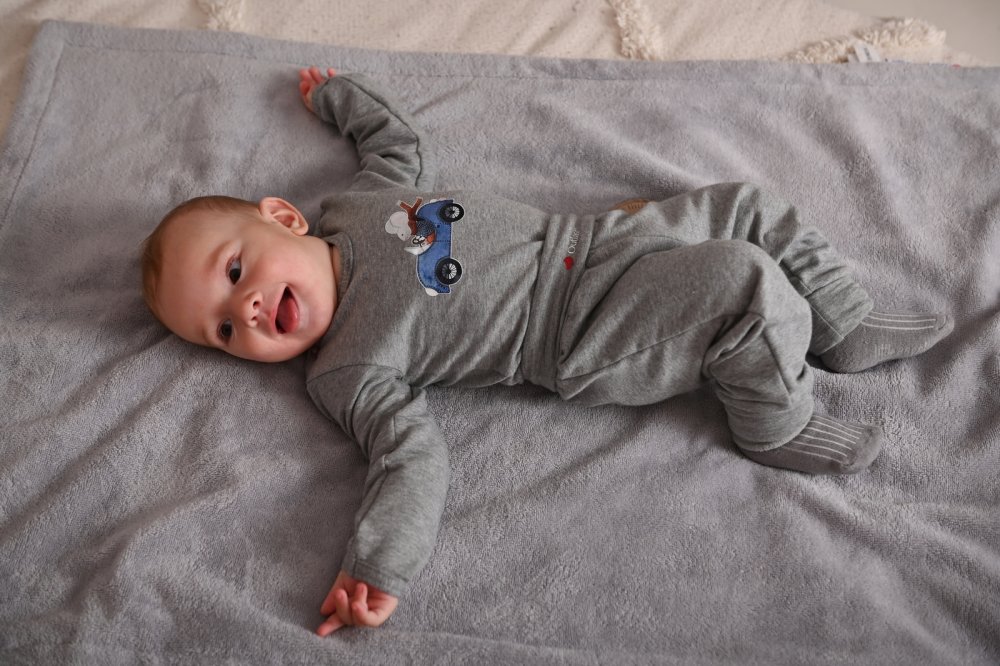 Body smanicato con immagine DR Outlast® - mélange grigio 62 - immagine 7