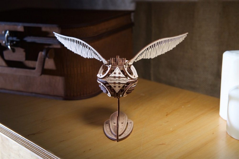 Ugears 3D dřevěné mechanické puzzle Zlatonka, Harry Potter (obrázek 7)