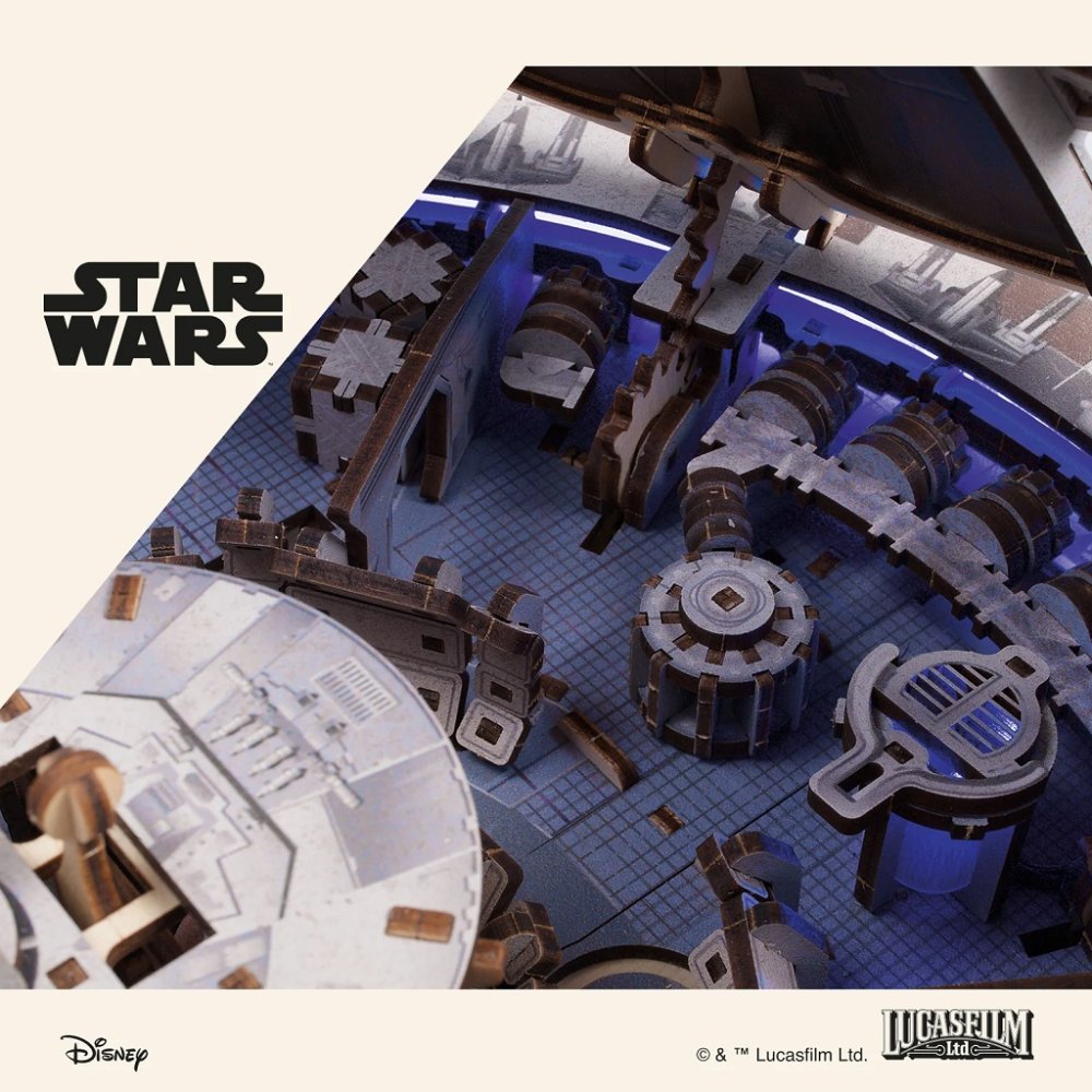 Ugears 3D dřevěná mechanická skládačka Star Wars Millennium Falcon (obrázek 10)