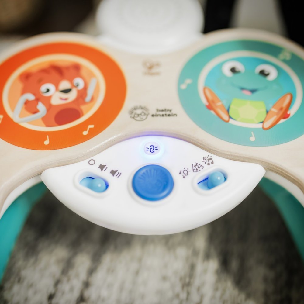 BABY EINSTEIN Zabawkowy Zestaw Perkusyjny Razem W Tune Drums™ Connected Magic Touch™ HAPE 12m+