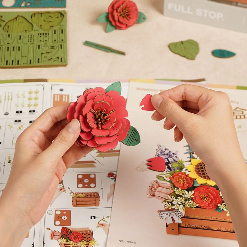 RoboTime Puzzle 3D de madera - Jardinera con flores - Imagen 7