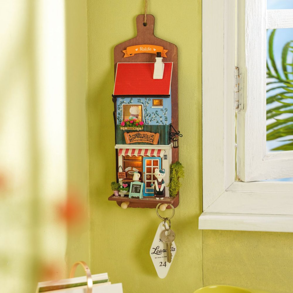 RoboTime Miniature de maison à suspendre Boulangerie de Sophie – Image 3