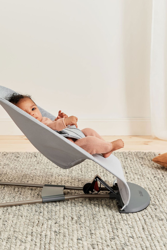BABYBJÖRN Lounger Bliss, jasnoszara koszulka 3D - obrazek 4