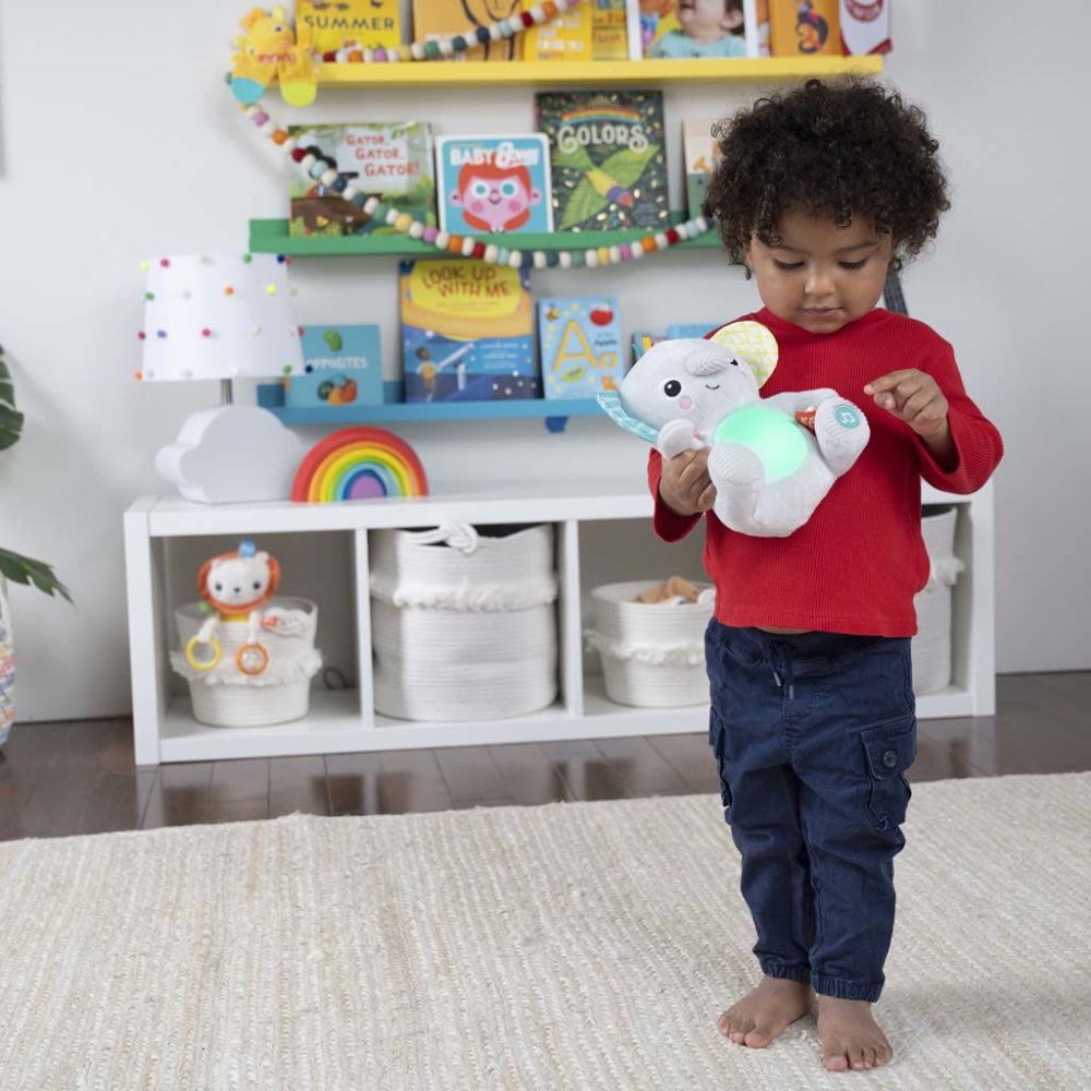 BRIGHT STARTS Peluche Musicale Lumineuse Hug-a-bye Baby ™ Éléphant 0m + – Image 7