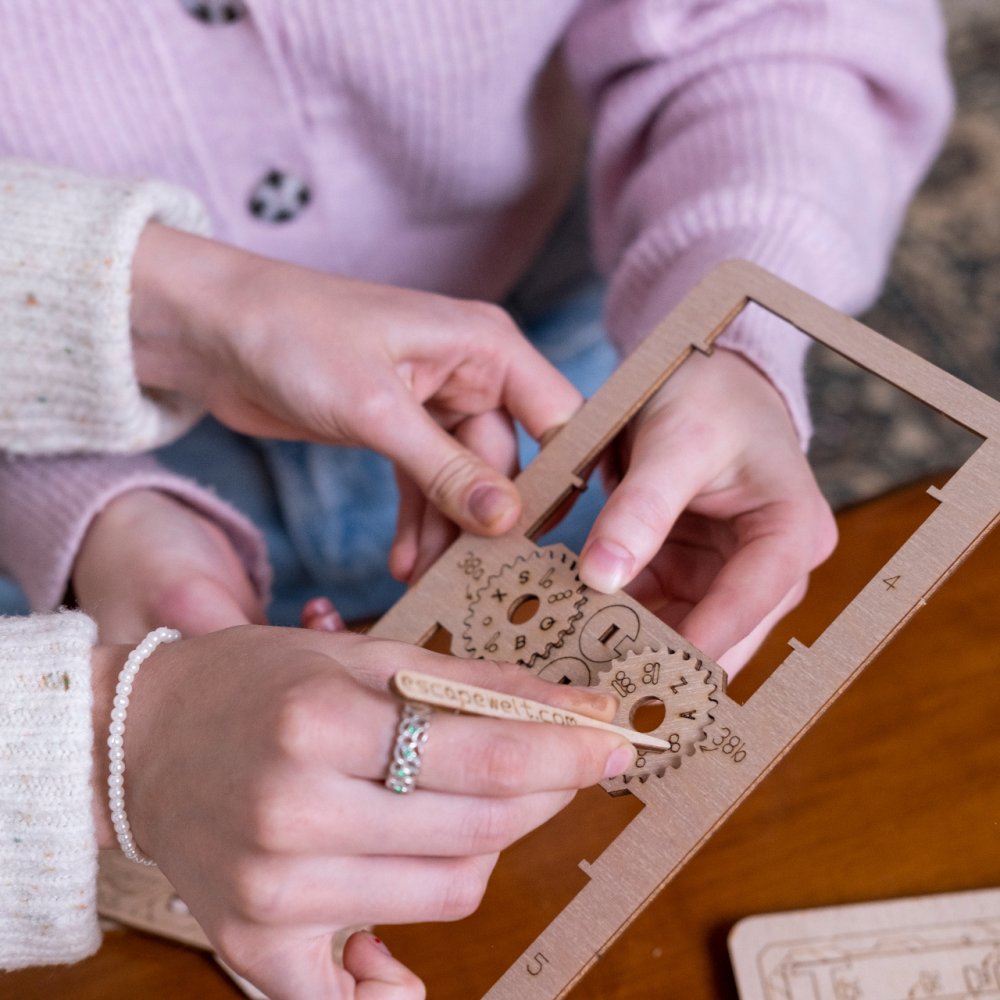 EscapeWelt 3D Holzpuzzle Orbitale Box – Bild 3