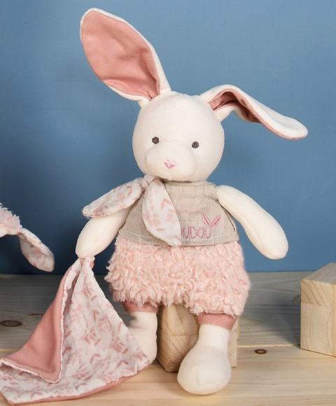 Coffret Cadeau Doudou - Lapin en peluche Écru avec couverture rose en coton BIO 22 cm – Image 6