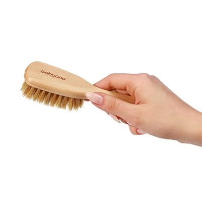 BABYONO Brosse à cheveux à poils naturels medium 0m+ – Image 3