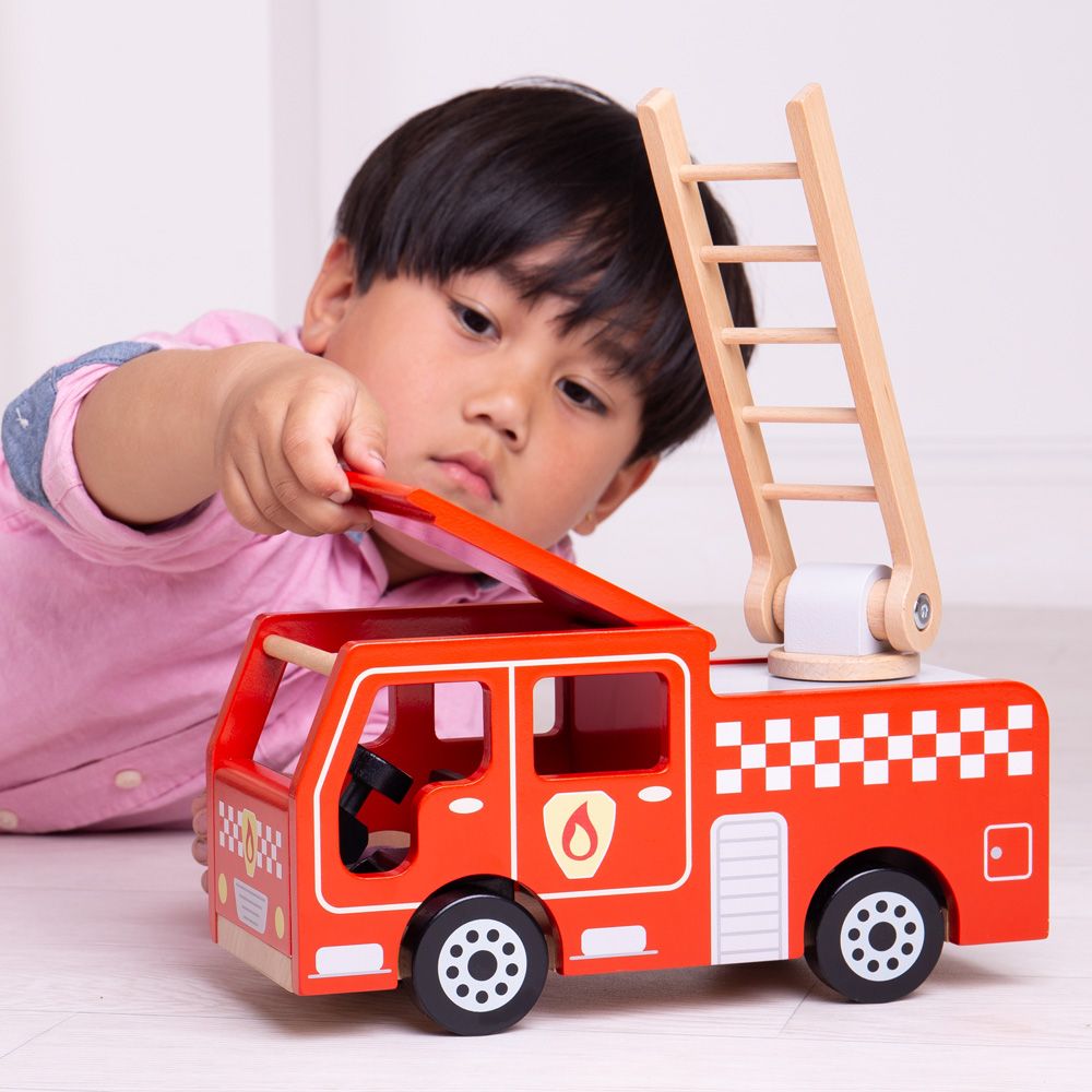 Bigjigs Toys Dřevěné hasičské auto (obrázek 6)
