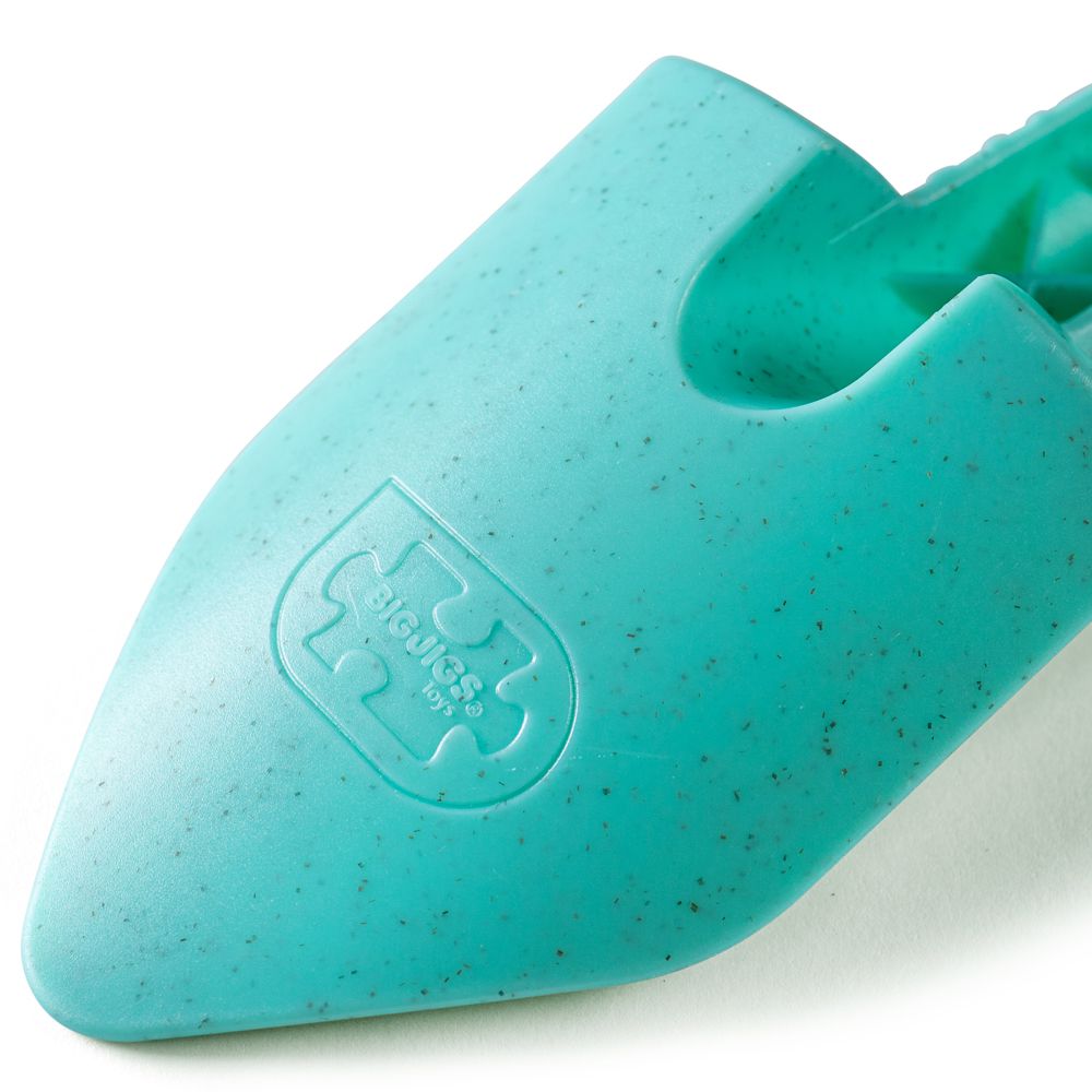 Bigjigs Toys Eco Scoop Green Eggshell - Image 4