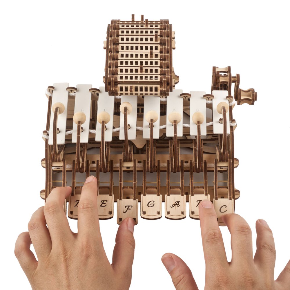 Ugears Puzzle 3D en bois, Célesta programmable – Image 4