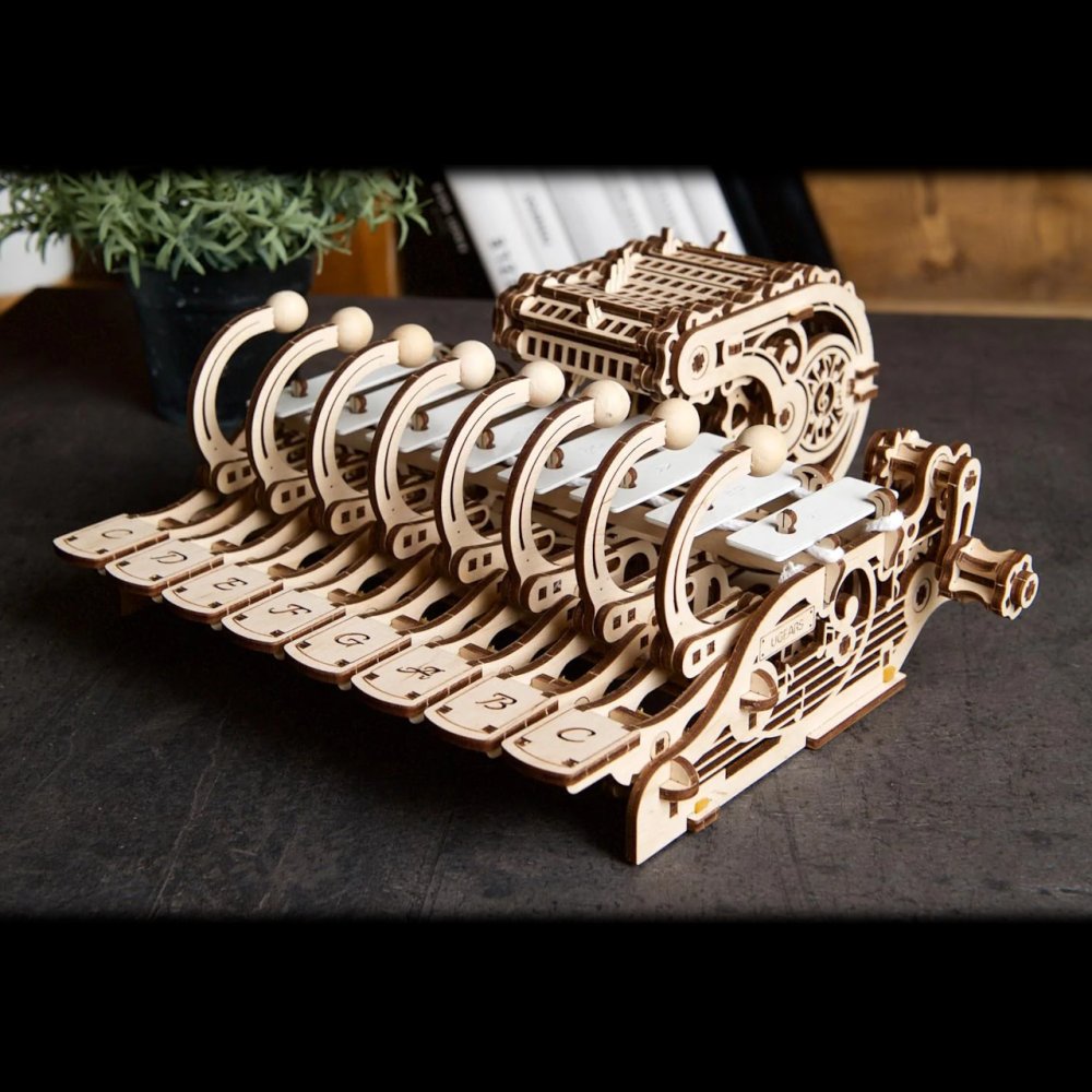 Ugears 3D dřevěné mechanické puzzle Programovatelná celesta (obrázek 5)