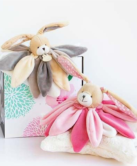 Doudou Dárková sada - plyšový muchláček králíček růžový 28 cm (obrázek 6)