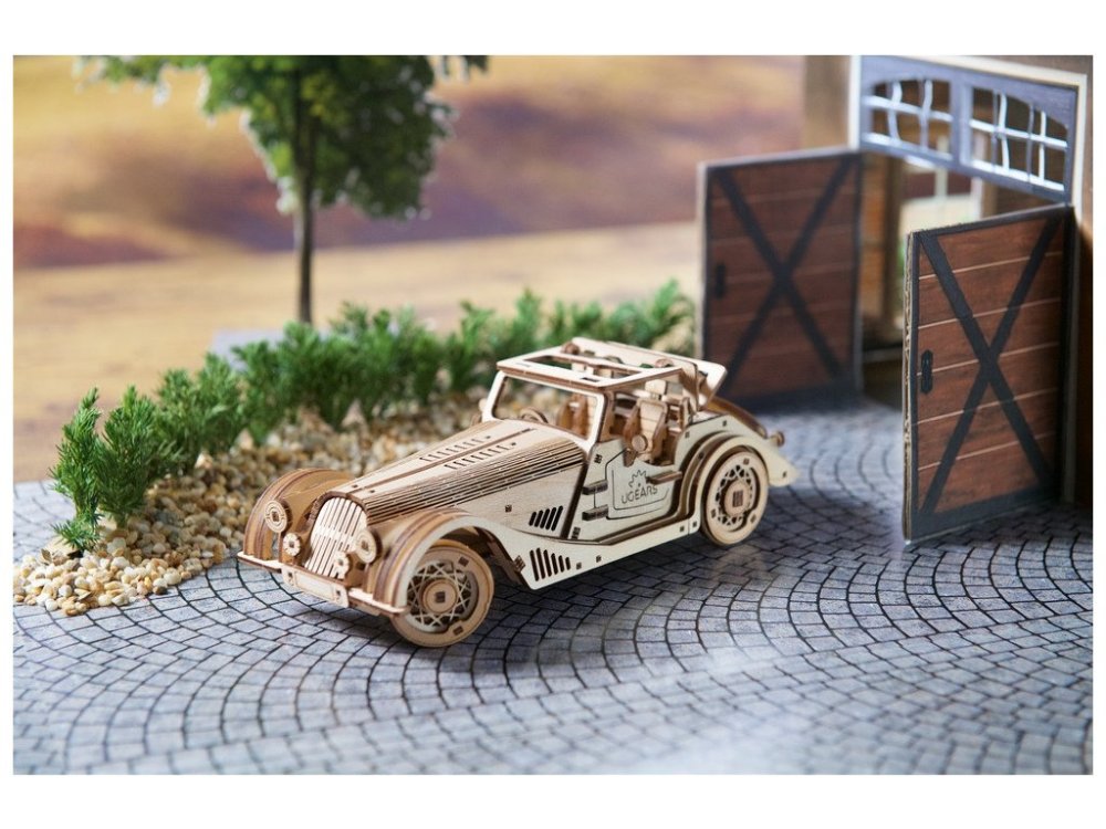 Ugears 3D dřevěné mechanické puzzle Sportovní auto Rapid Mouse (obrázek 3)