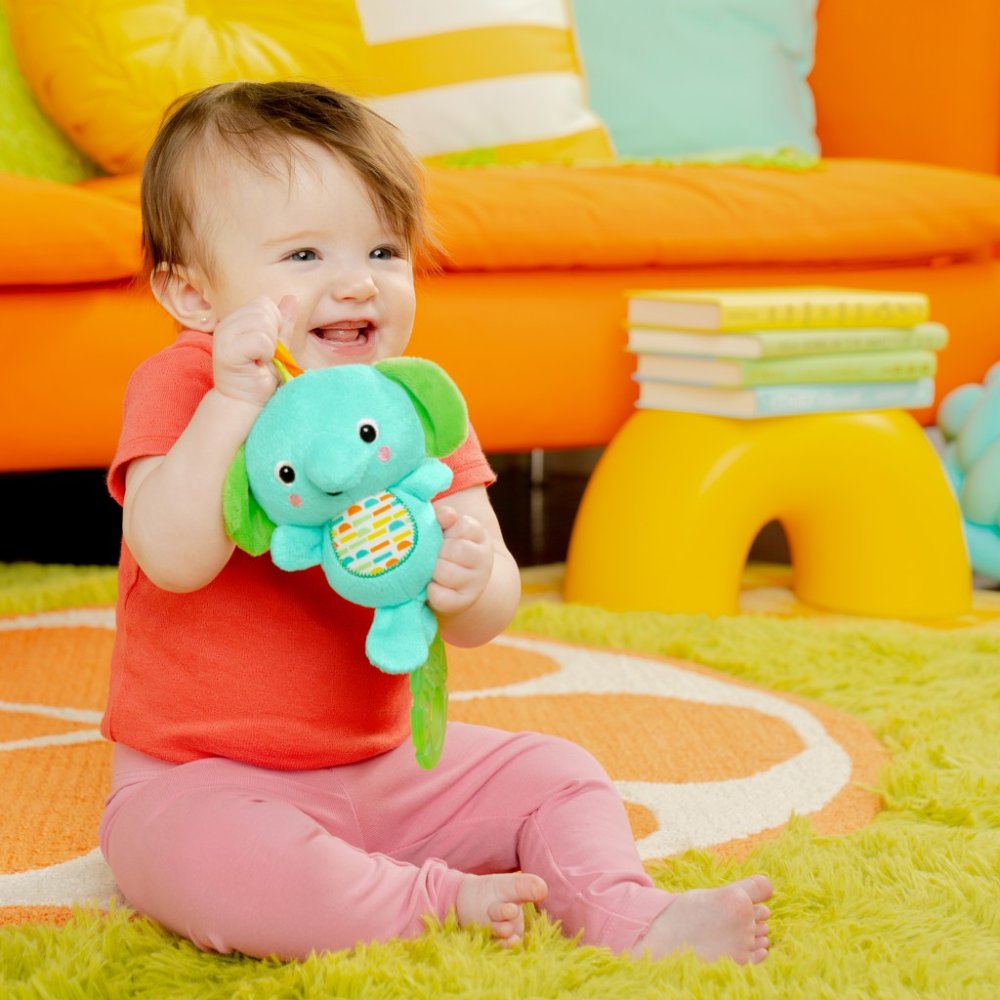 BRIGHT STARTS Giocattolo con melodia ad anello a C Tug Tunes™ elefante 0m+ - immagine 5