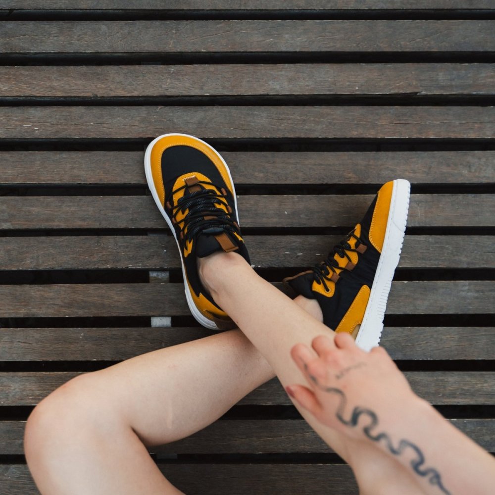 Barebarics Revive Barefoot Sneakers - Goudgeel & Zwart 38 Yellow