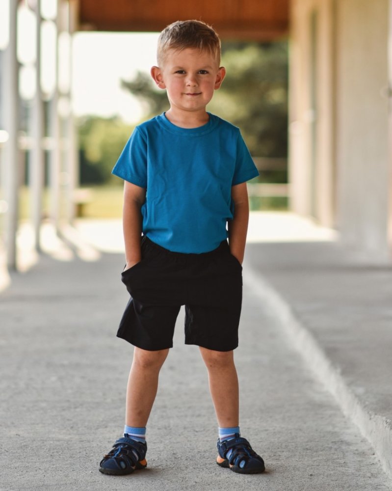 Short à poches pour enfants, noir 92 – Image 2