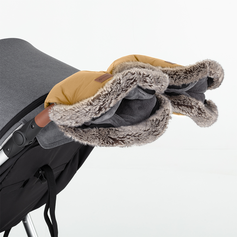 PETITE&MARS Manicotto/guanti Furry Elegant Caramel - immagine 7