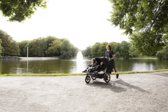 THULE Testvér babakocsi Urban Glide dupla fekete/fekete szett L