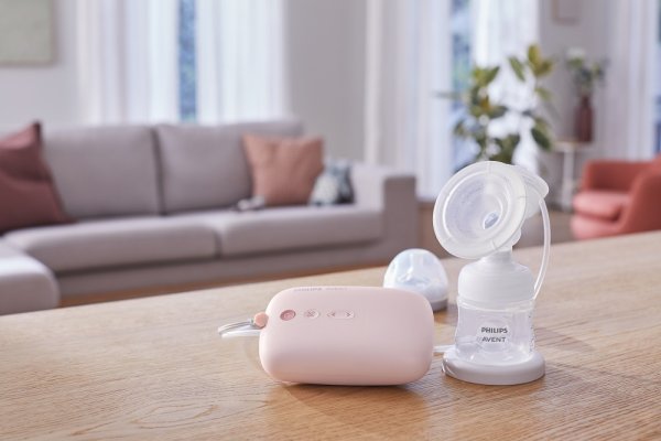 Philips AVENT elektromos mellszívó készlet SCD340/31