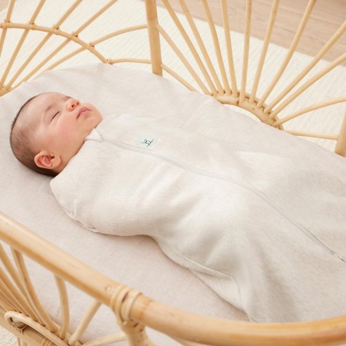 ERGOPOUCH Pucksack und Schlafsack 2in1 Cocoon Oatmeal Marle 0-3 m, 3-6 kg, 0,2 Tog