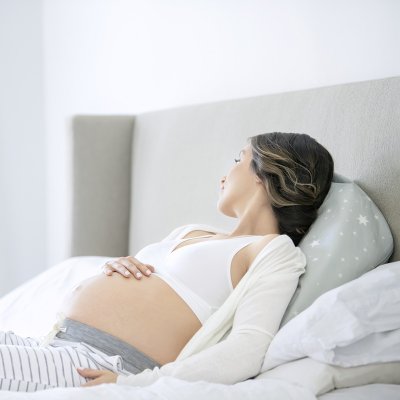MEDELA Perna de sarcina si alaptare