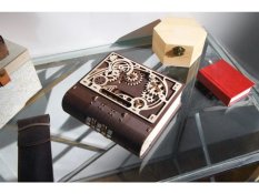 Puzzle 3D de madeira mecânico Ugears Livro dos Segredos