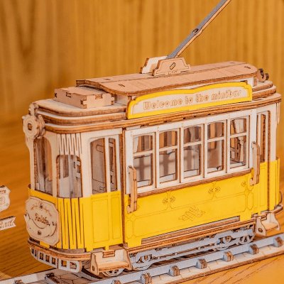 RoboTime Drewniane puzzle 3D Tramwaj historyczny