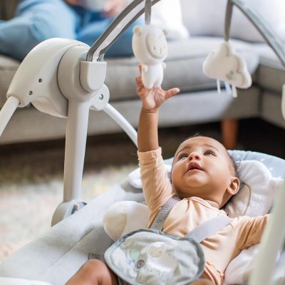 INGENUITY Babyschaukel mit Melodie Cuddle Lamb 0m+ bis 9 kg