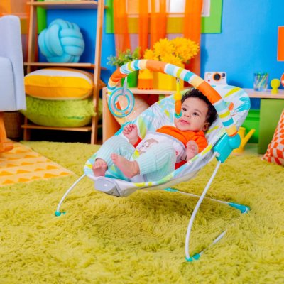BRIGHT STARTS Trilstoel Rainforest Vibes™ 0m+ tot 9kg