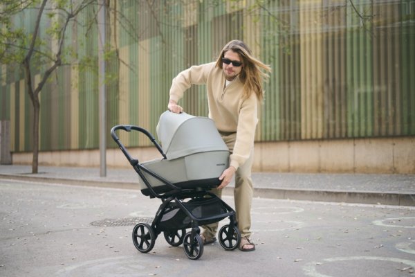 EASYWALKER Kombikinderwagen Rockey M Smooth Grey
