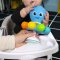 BABY EINSTEIN Hračka senzorická chobotnice s přísavkou Opus's Spin & Sea™ 3m+