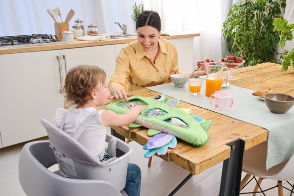 CHICCO Podložka vodní senzorická na hraní Krokodýl 6m+