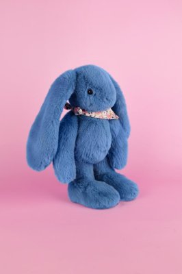 Doudou Lapin en peluche avec foulard bleu 35 cm