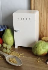 Vilac Lesena magnetna igra Pospravi pravilno! Hladilnik