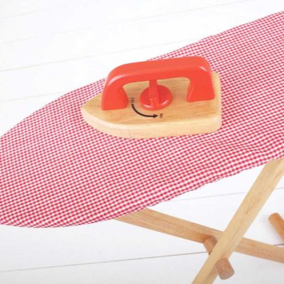 Bigjigs Toys Holz Bügelbrett mit Bügeleisen