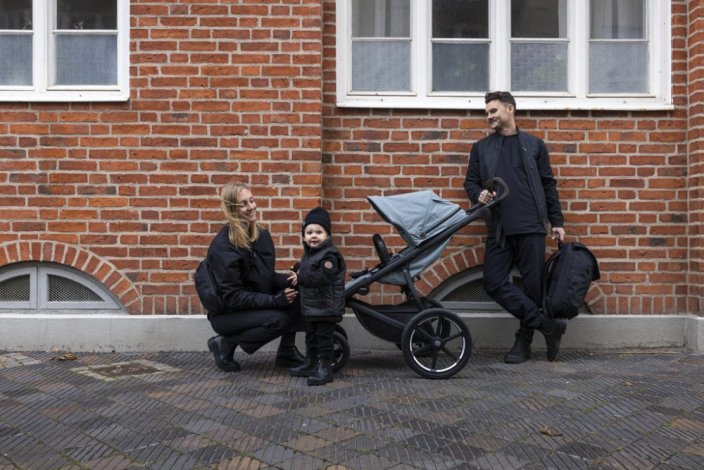 THULE babakocsi Urban Glide 4 kerekű középkék/fekete M készlet