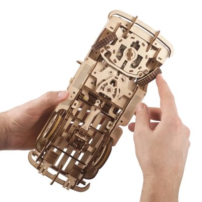 Ugears 3D Holzmechanik Puzzle Amerikanischer Truck (Pick-up)