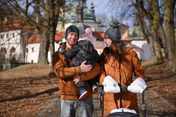 Kinderwagen Handschuhe gesteppt MAZLÍK Paar - weiß/schwarz