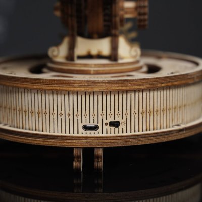 RoboTime 3D Holzmechanik Bausatz Leuchtender Globus