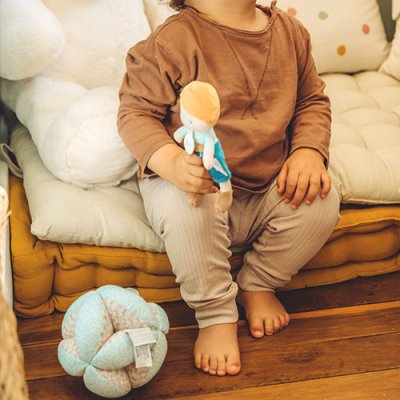 Doudou Jolijou Punčka Jules 16 cm zelena