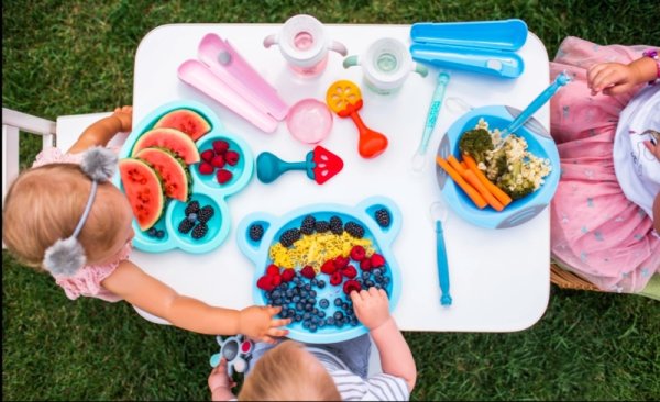 BABYONO Anneau de dentition éducatif avec hochet pastèque